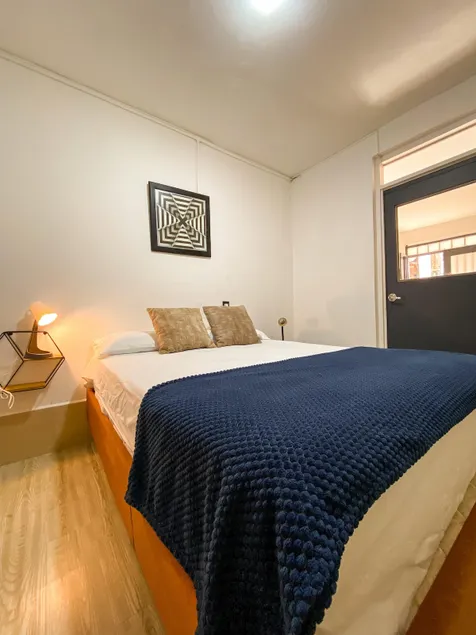 Apartment in Seville - Image 1