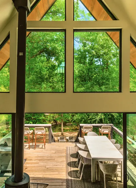 Creekside Views Luxury Cabin | Hot Tub | Fire Pit - Image 1