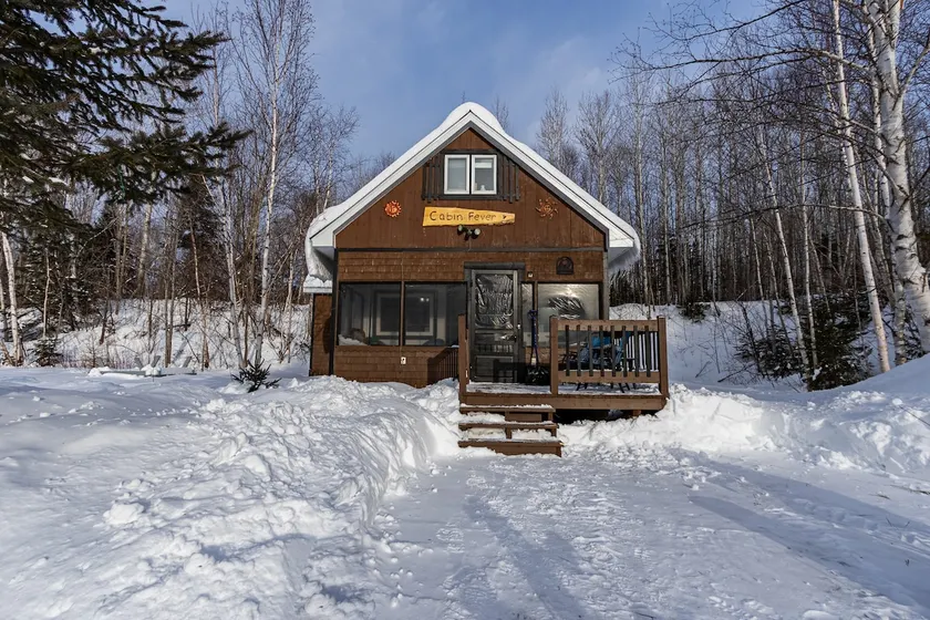Family Cabin- The Happy Hideout w/ River - Image 1
