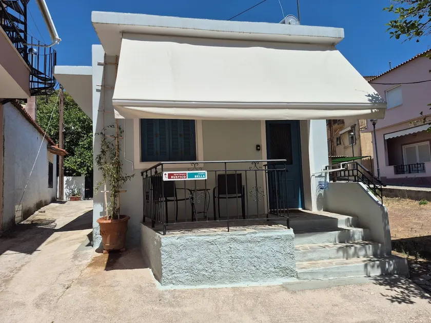 Studio Bella - Image 1