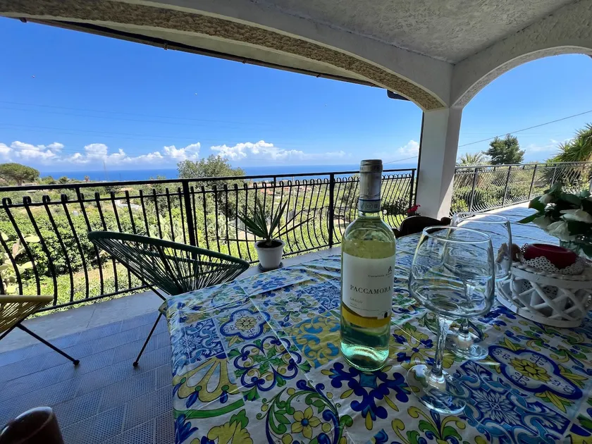 between Palermo and Cefalù with private pool - Image 1