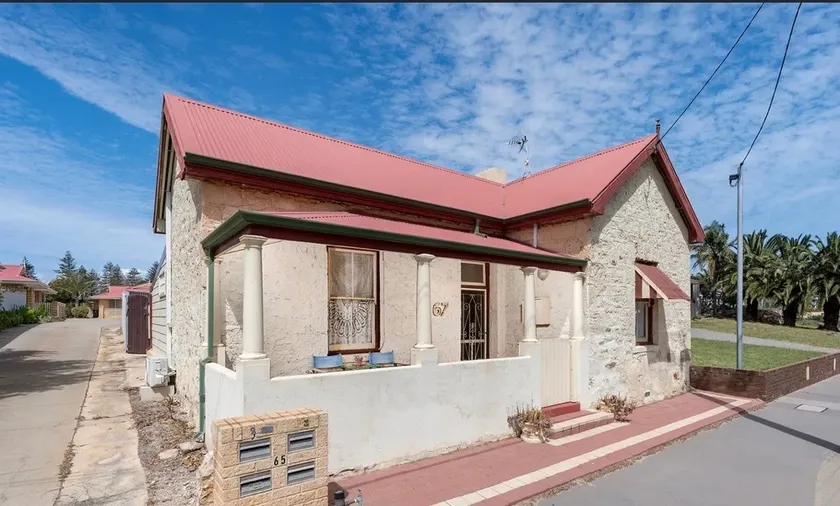 1850s Stone Cottage - Image 1