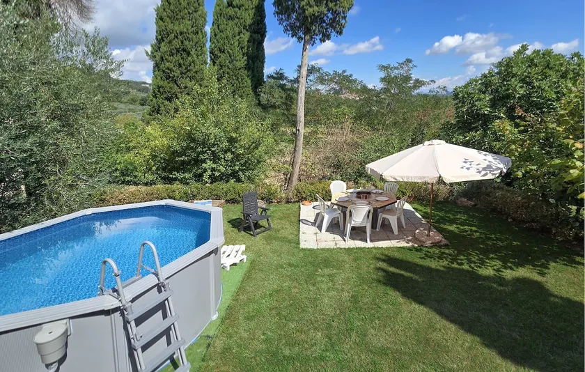 4 Bedroom Stunning Home In Cetona - Image 1