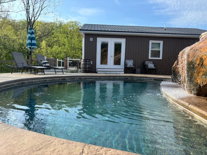 Secluded home pool & waterfall - Amish community - Image 1