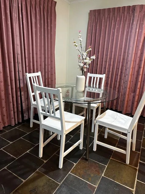 Holiday Home in Drouin - Image 1