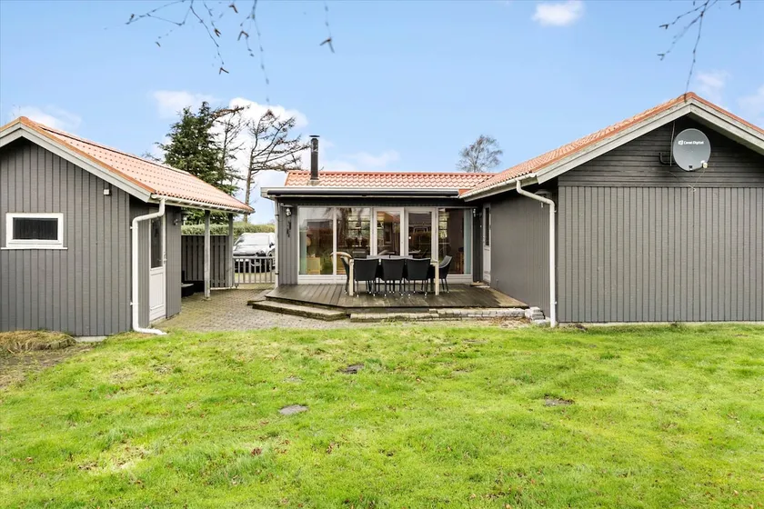 Lovely Holiday Home On The Beach At Tørresø - Image 1