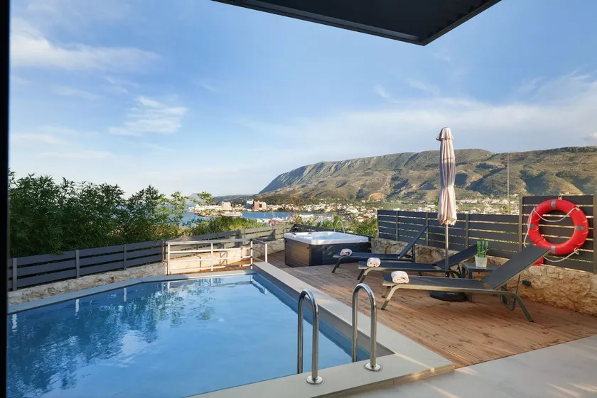 Thearia villa I - seaview , private heated pool & jacuzzi - Image 1