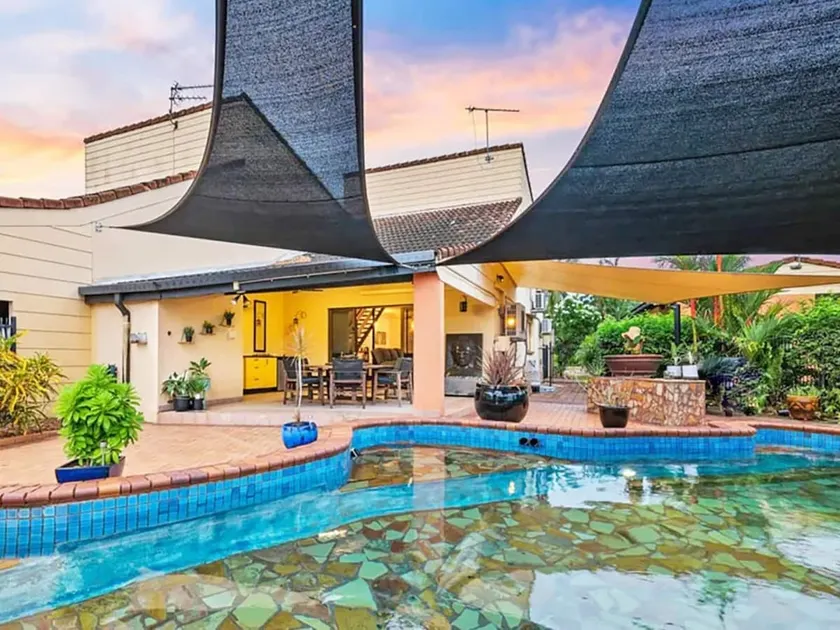 Tranquil Townhouse HUGE Pool & Golf Course views - Image 1