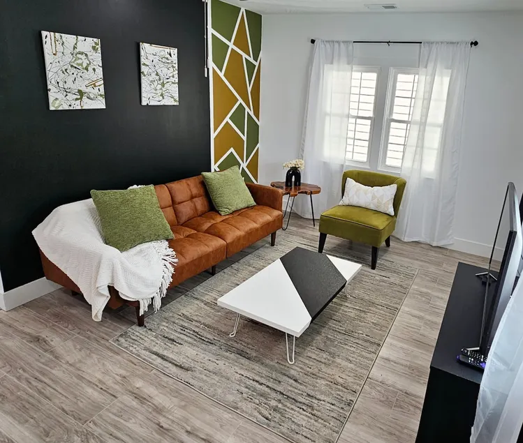 Stylish | Cozy Home Near Downtown Norfolk - Image 1