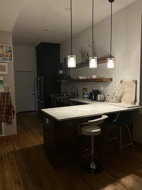 Trendy apt,15mins to downtwn - Image 1