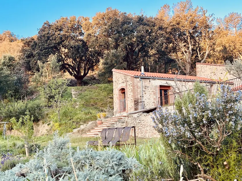 Gîte in renovated barn – Calm, Céret - Image 1