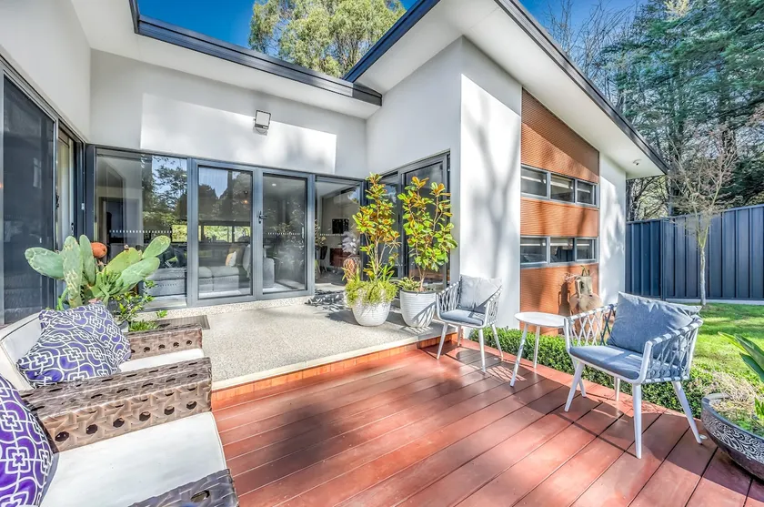Family Retreat in Rawson | Thomson Valley - Image 1