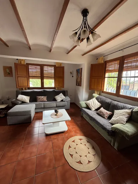 RuralRusticHome - Image 1