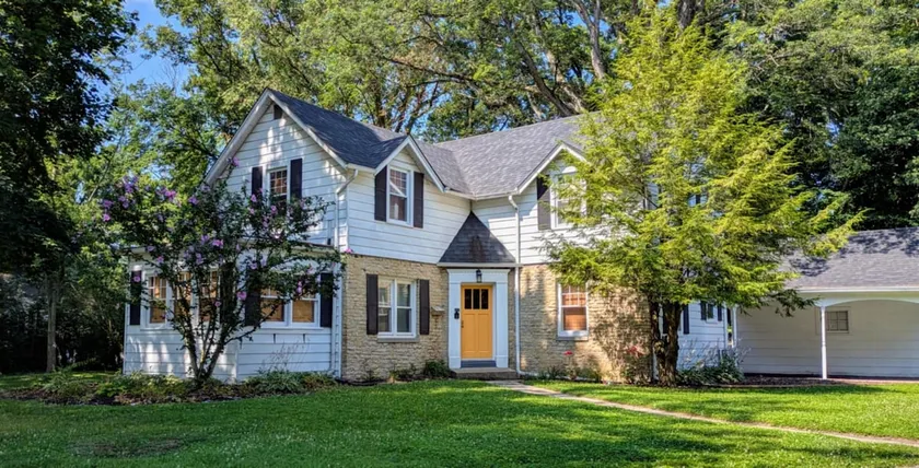 *Charming Westside Home Close to BSU & IU Health* - Image 1
