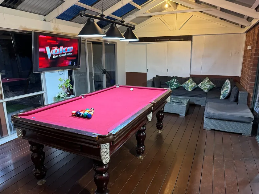 Beautiful home in pakenham - Image 1