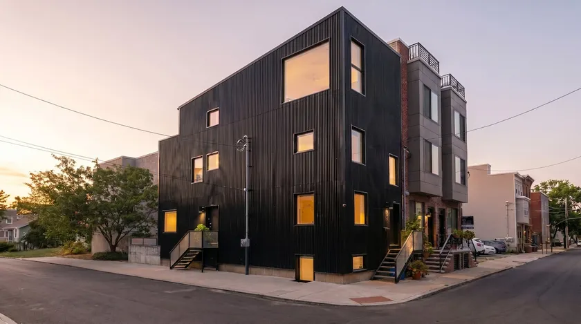 Designer 2-Bed Loft in Art Museum Area with Patio - Image 1