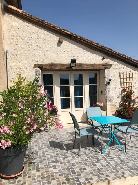 Small country house - Image 1