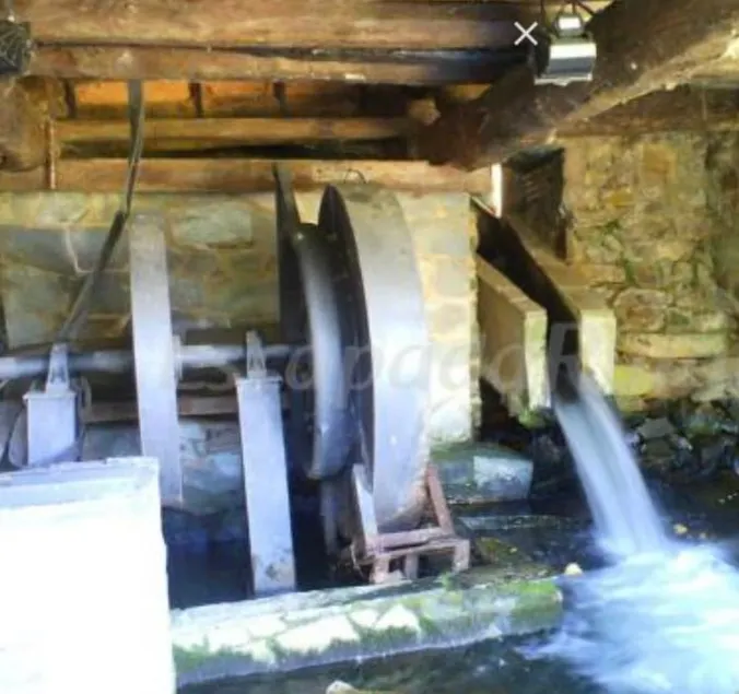 ”El Capricho” Mill - Image 1