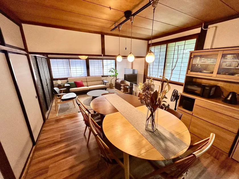 Miyagawa Asaichi Walking/Private Rental/11 people/3 Bedrooms/2 Units/5 minutes to Station/Sakurayama Hachimangu Shrine - Image 1