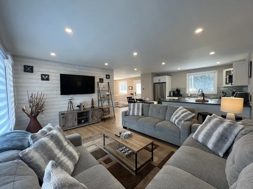 The Luxe Lodge - Image 1