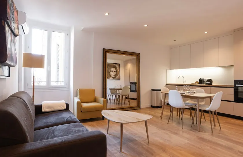 Beautiful apartment Nice/Place du Pin Air-conditioned - Image 1