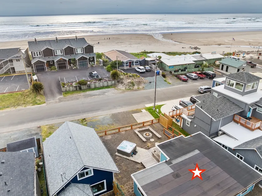 Fenced Beachside Best Location, Pets, Hot Tub - Image 1