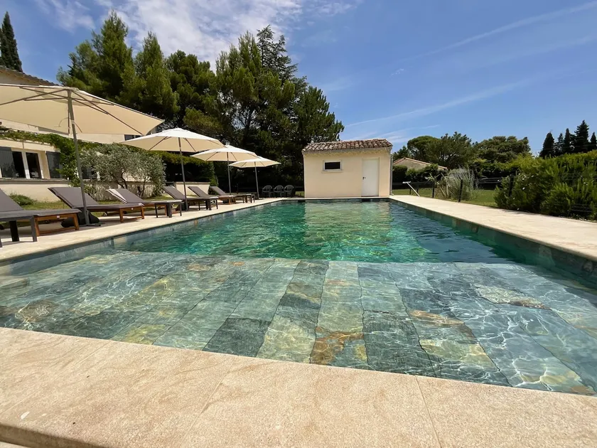 Splendid Provençal Villa with Pool and View - Image 1