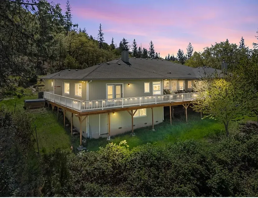 Luxury Mountain Getaway with million dollar view - Image 1