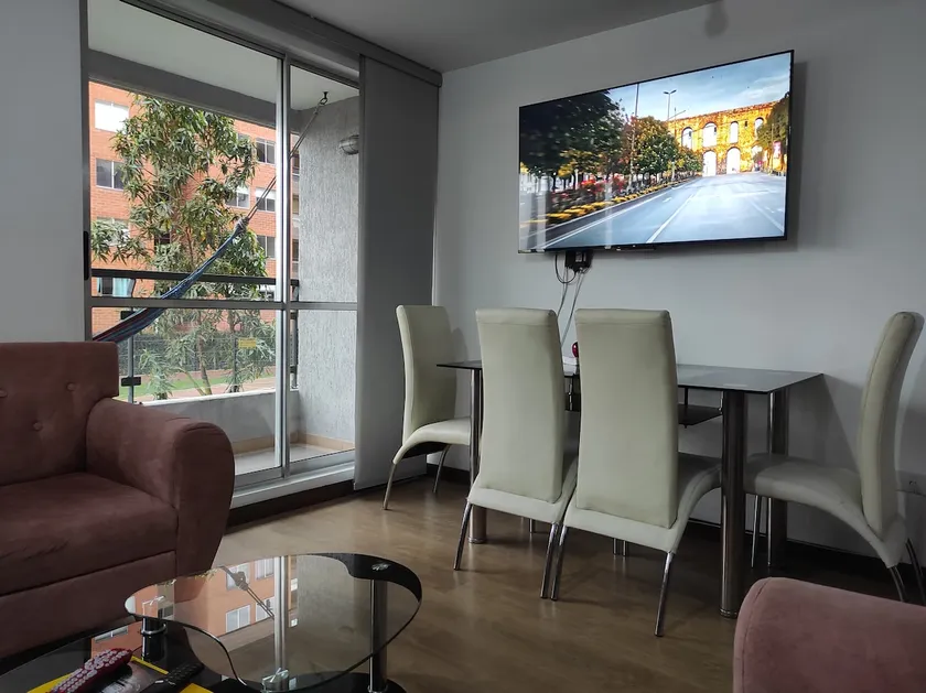 A beautiful family apartment. - Image 1