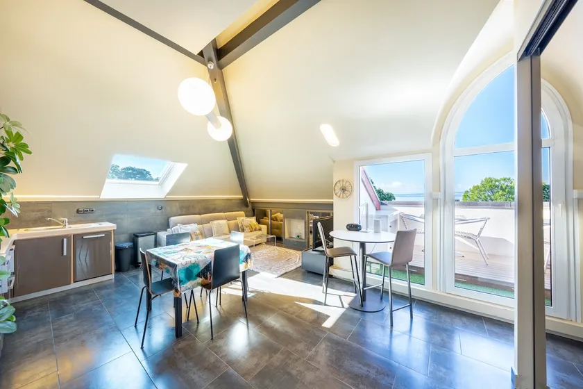 Luxury 2-room apartment ”the Princess” 50 m2 lake view - Image 1