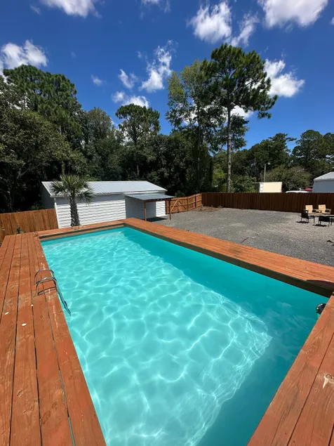 Pool | Pet friendly | 10 mins to Beach - Image 1