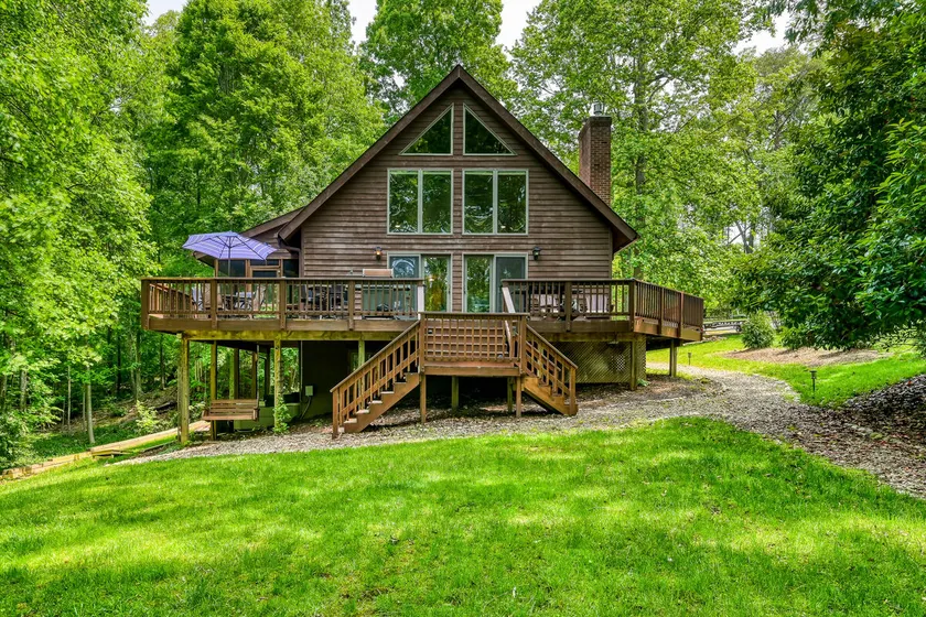 Waterfront with Dock, Hot Tub, Game Room - Image 1
