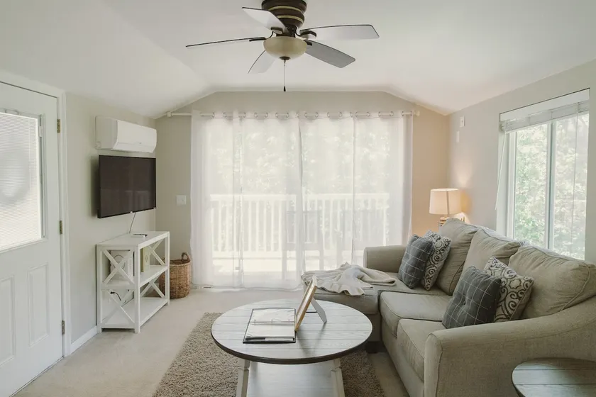Hill View Apartment in Oak Glen - Image 1
