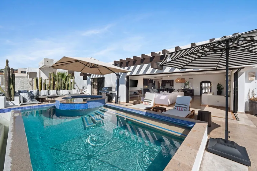 Villa Cactus w/Breakfast, Maid, Cleaning & Concierge - Image 1