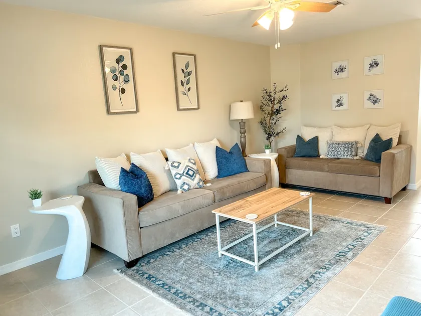 Spring in Fort Myers • 3 Beds + WiFi - Image 1
