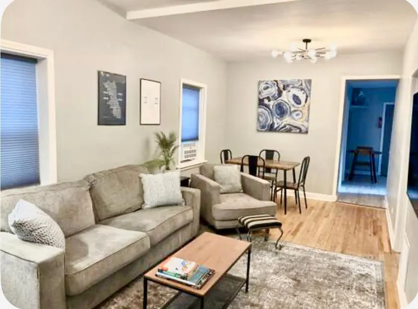 Wicker Park near Downtown Special $149 Aug. 11-14 - Image 1