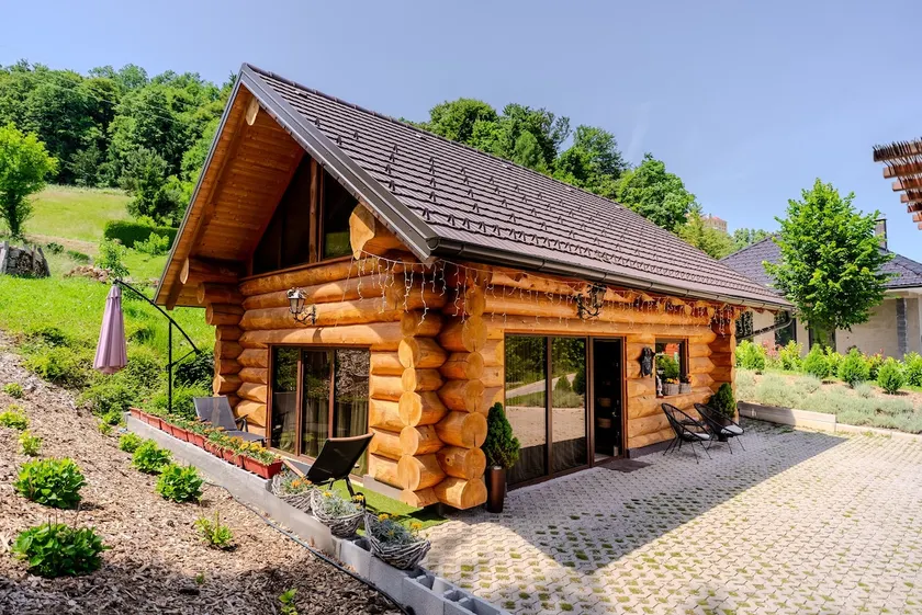 Chalet -VV - Image 1