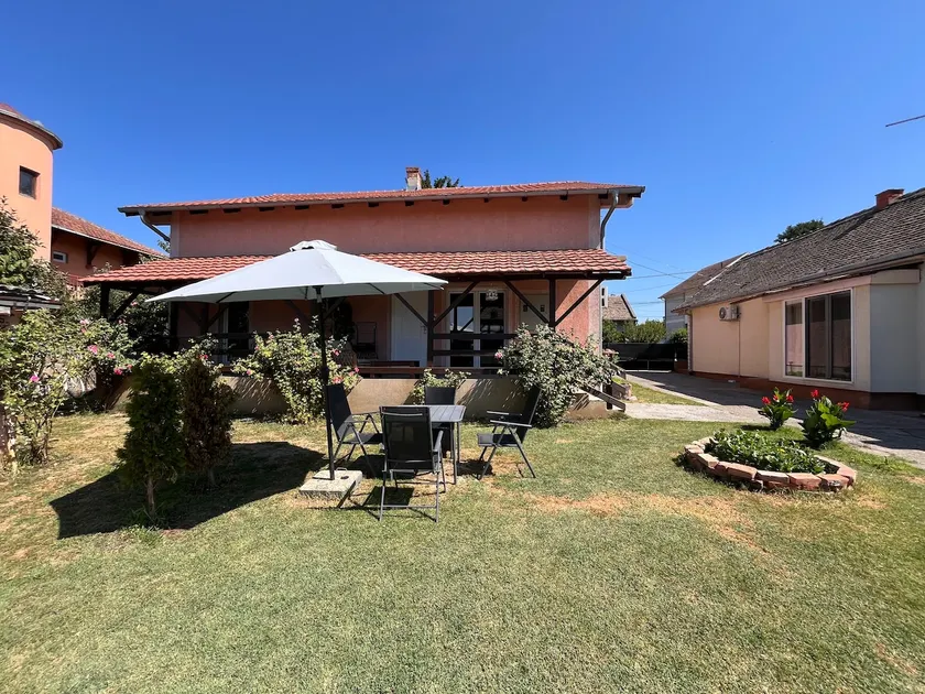 Apart Zen House - Image 1