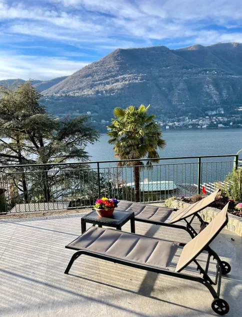 La Casa della Bruna, wonderful lake view & parking - Image 1