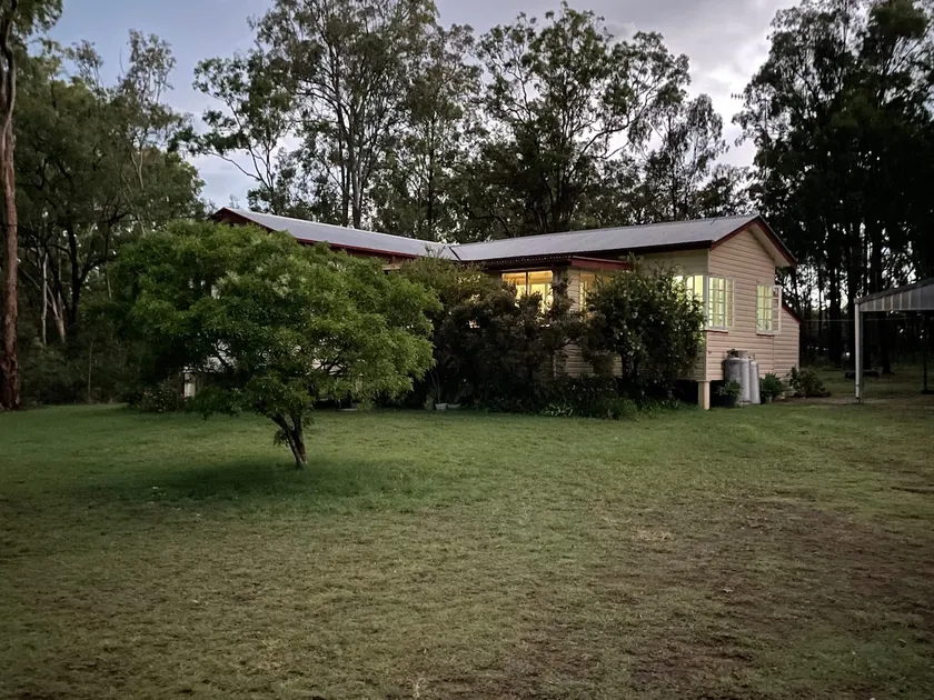 Wondai House (2 acres) - Image 1