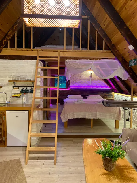 Experience the peace of Tenora2 winter in the comfort of a bungalow - Image 1