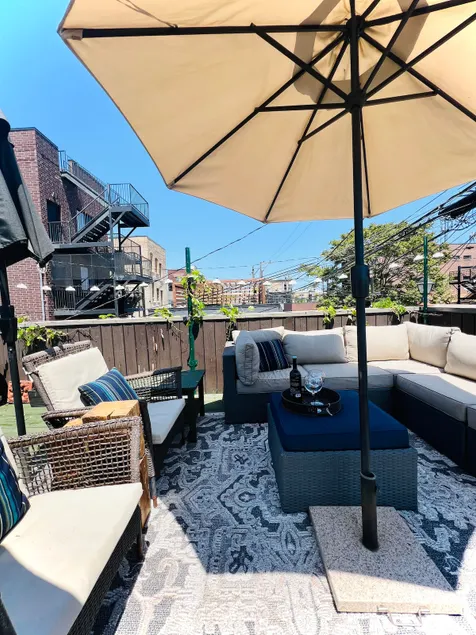 3 Levels| 10 beds| 12 min Train Walk| Rooftop+GRG. - Image 1