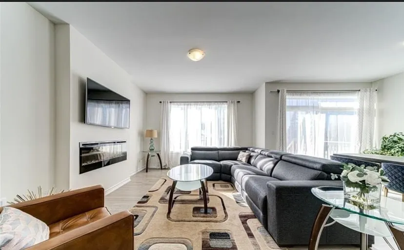 Beatrice Beach House - Image 1
