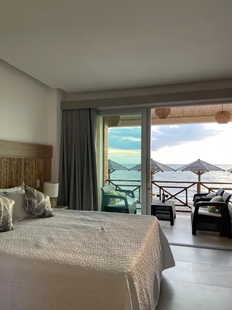 Beautiful Suite one meter from the sea on a private beach - Image 1