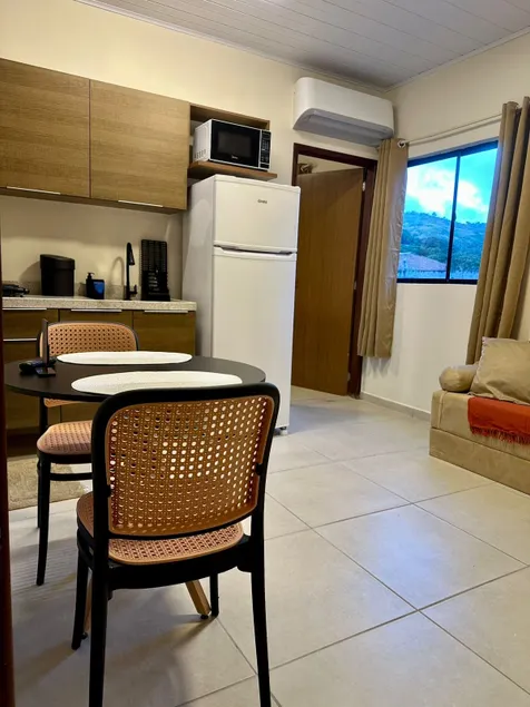 Flat 01 - Bedroom and living room with comfort and refinement - Image 1