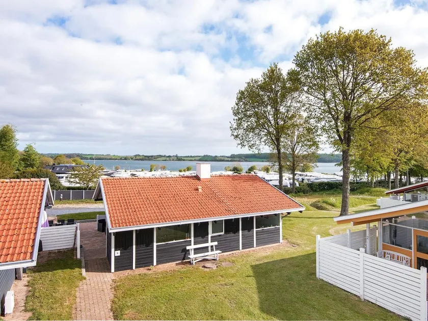 4 person holiday home in Aabenraa - Image 1