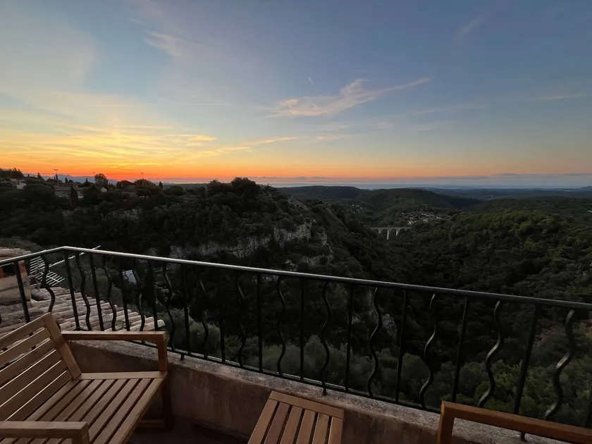 Charming studio with balcony and panoramic sea view - Image 1