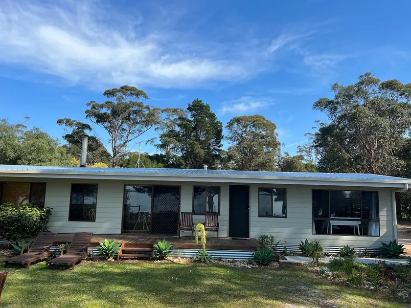 Burrunan Retreat Raymond Island - Image 1