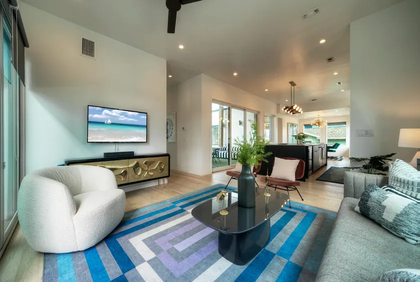 Modernes Design, 3 Min. zum Strand | Bootsparkplatz | The Beach Box von AvantStay - Image 1