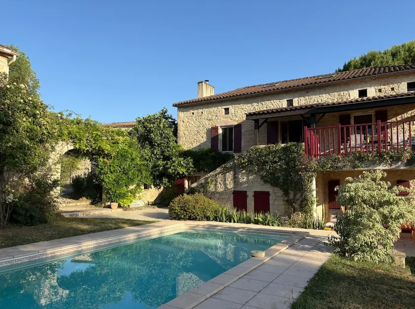 Stunning stone house with private pool and garden - Image 1